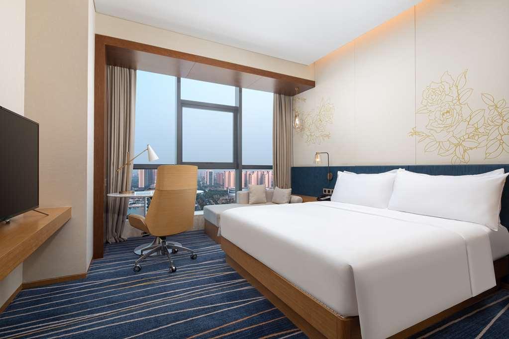 Hilton Garden Inn Zibo Zhangdian Quarto foto