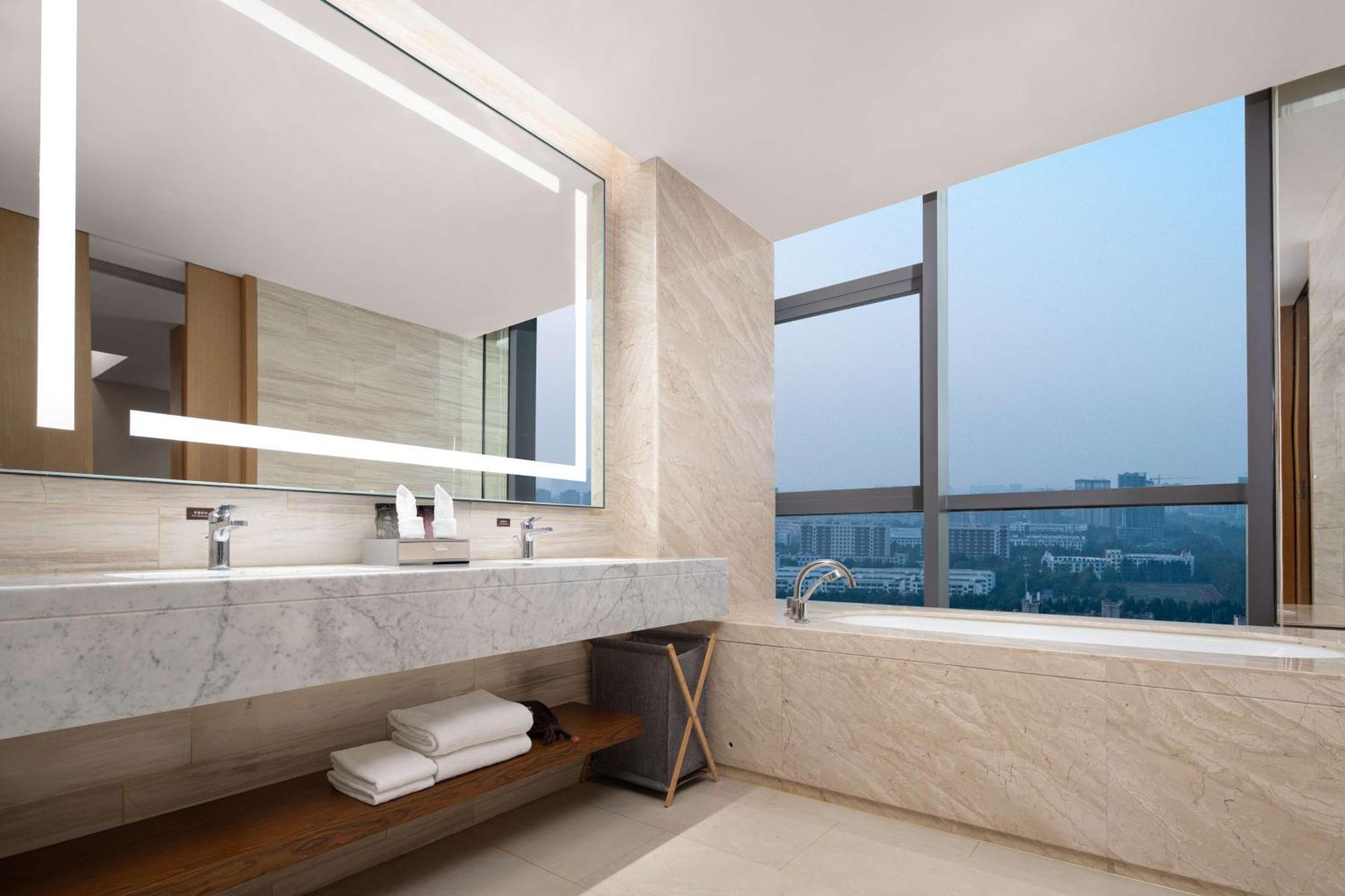 Hilton Garden Inn Zibo Zhangdian Exterior foto
